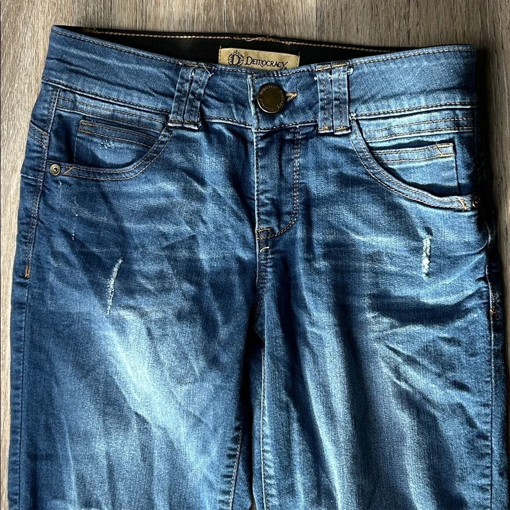 Democracy “Ab Technology” Ankle Jeans Size 2